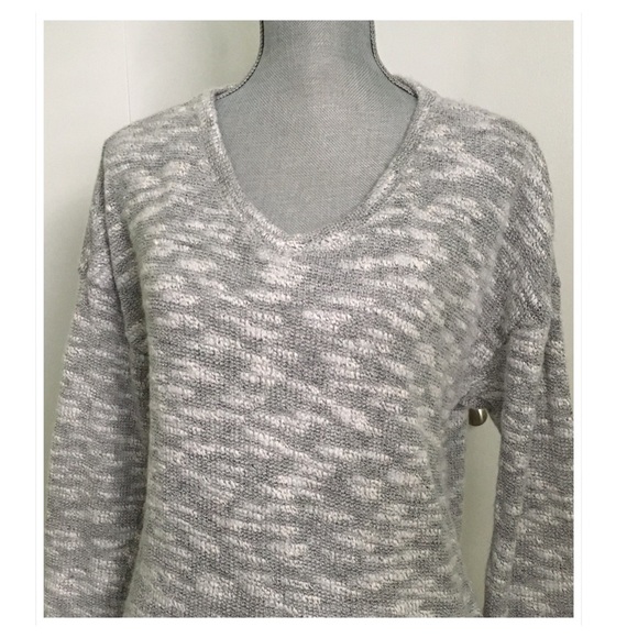 KUT from the Kloth sweater - Picture 4 of 5